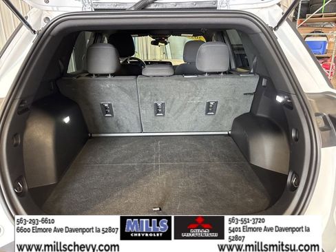 Used 2025 Chevrolet Equinox LT image 14