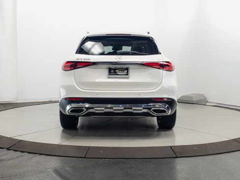 Certified 2026 Mercedes-Benz GLC 300 4MATIC image 30