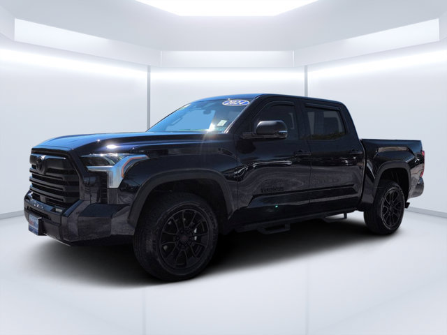 Used 2024 Toyota Tundra SR5 w/ SR5 Premium Package AWD/4WD image 7