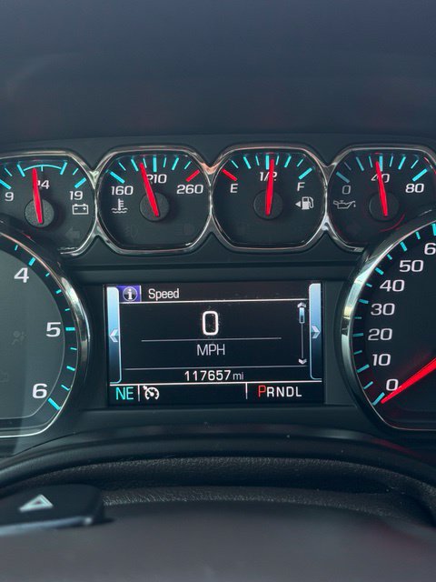Used 2018 Chevrolet Suburban Premier AWD/4WD image 20