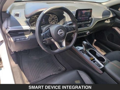 Used 2024 Nissan Altima 2.5 SR AWD/4WD image 16