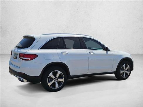 Used 2019 Mercedes-Benz GLC 300 image 5