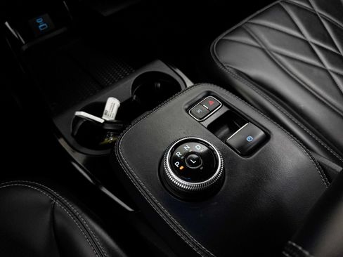 Used 2021 Ford Mustang Mach-E Select RWD image 24
