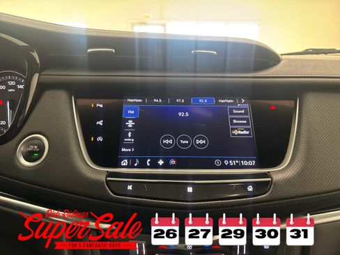 Used 2020 Cadillac XT5 Premium Luxury image 35