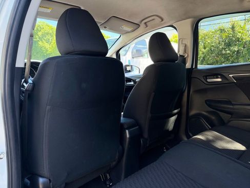 Used 2018 Honda Fit Sport image 13