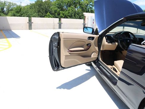 Used 2006 BMW 330Ci Convertible RWD image 88