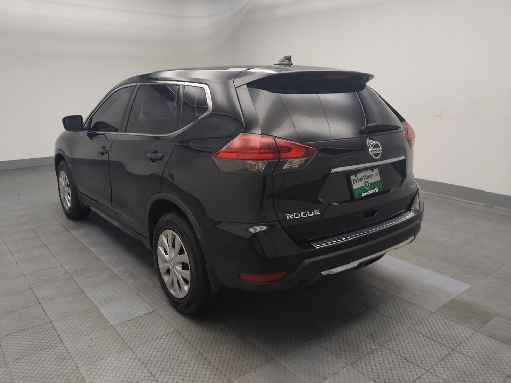 Used 2017 Nissan Rogue S AWD/4WD image 5