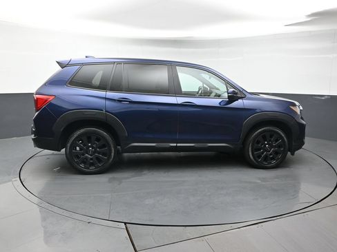 Used 2023 Honda Passport EX-L image 7