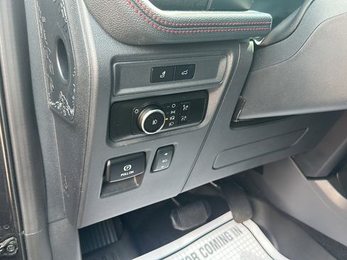 Used 2023 Ford Expedition Limited RWD image 34