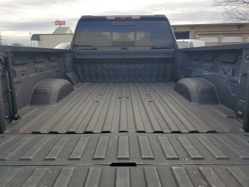 Used 2022 GMC Sierra 2500 Denali image 10