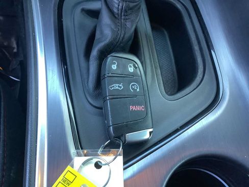 Used 2015 Dodge Challenger R/T Plus RWD image 18