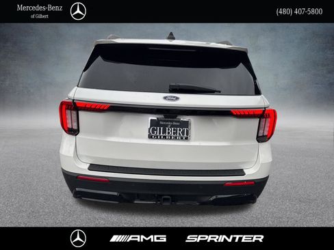 Used 2025 Ford Explorer ST-Line RWD image 5