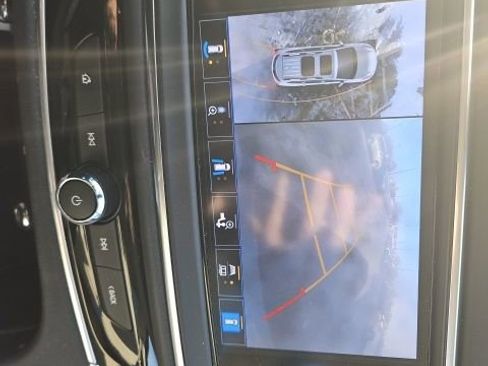 Used 2022 Buick Enclave Avenir w/ Avenir Technology Package image 4