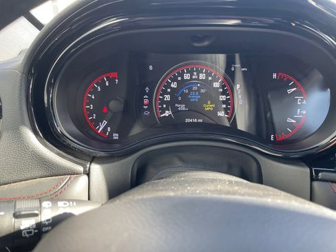 Used 2024 Dodge Durango GT RWD image 19