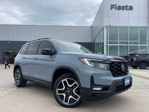 Used 2022 Honda Passport Elite image 1