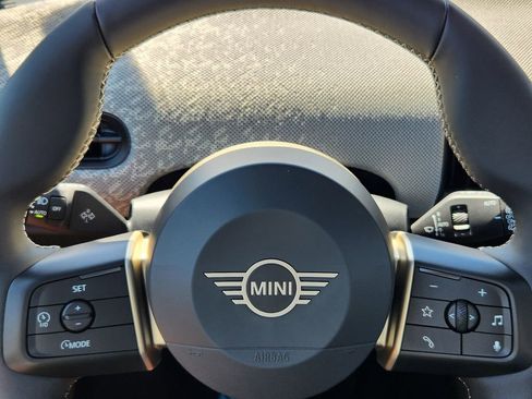 New 2026 MINI Cooper 2-Door Hardtop FWD image 12