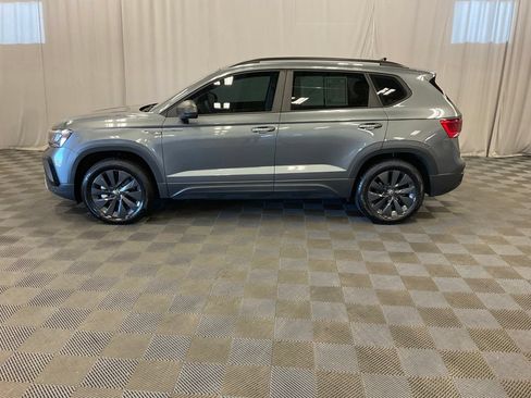Used 2022 Volkswagen Taos S AWD/4WD image 8