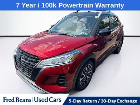 Used 2024 Nissan Kicks SV w/ Interior Electronics Package FWD image 3