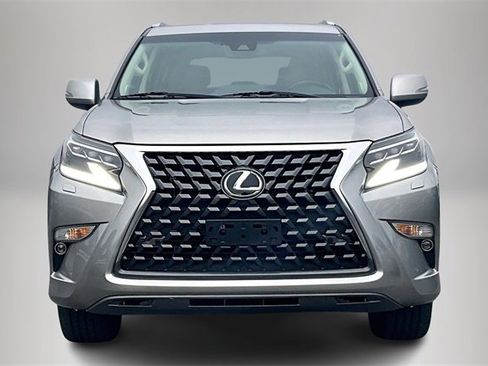 Used 2022 Lexus GX 460 Premium image 3