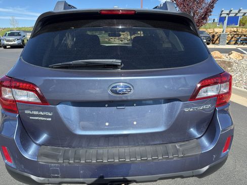 Used 2015 Subaru Outback 2.5i Premium AWD/4WD image 5