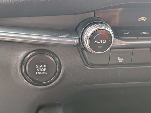 Used 2024 MAZDA MAZDA3 s AWD/4WD image 21