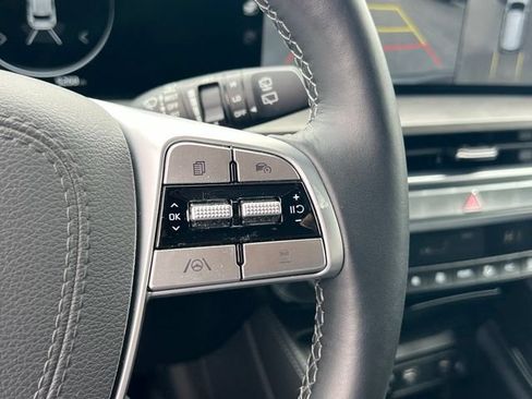 Certified 2025 Kia Telluride SX X-Line AWD/4WD image 22