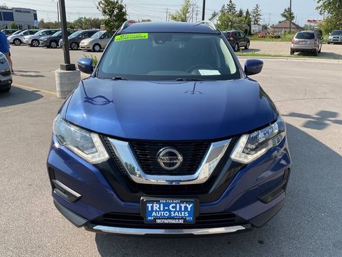 Used 2019 Nissan Rogue SV AWD/4WD image 12