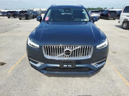 Used 2025 Volvo XC90 B6 Plus w/ Protection Package Premier AWD/4WD image 2