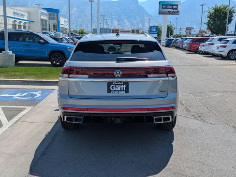 Used 2024 Volkswagen Atlas Cross Sport SEL Premium R-Line AWD/4WD image 7