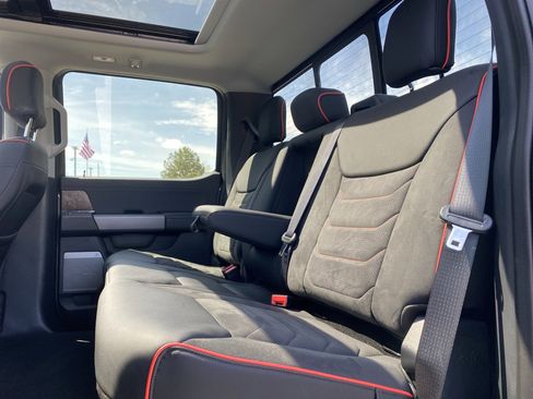 Used 2024 Ford F250 Lariat w/ Lariat Ultimate Package image 45