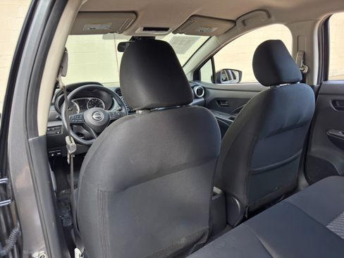 Used 2024 Nissan Versa S w/ S Plus Package FWD image 28