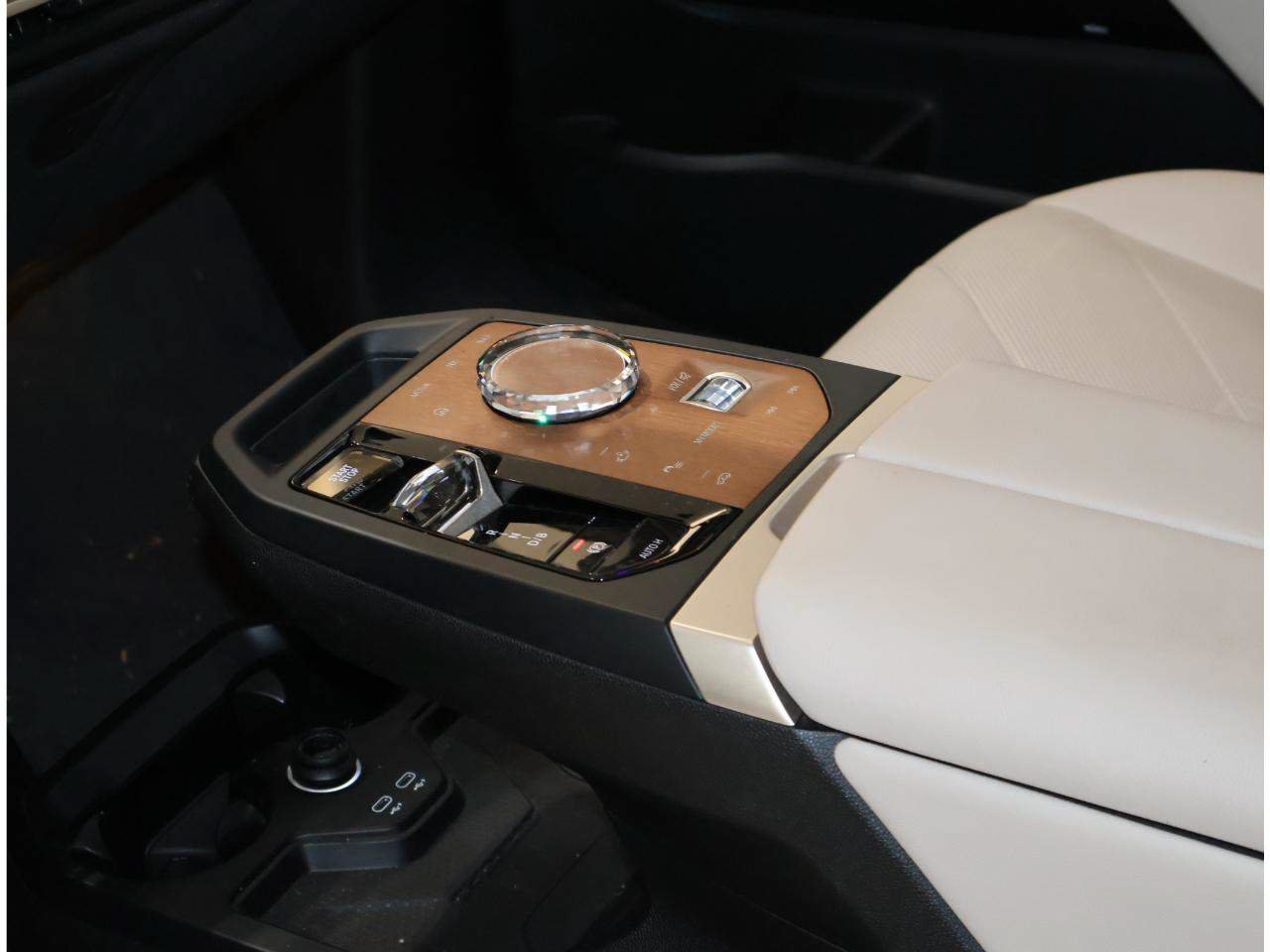 Certified 2024 BMW iX M60 AWD/4WD image 11
