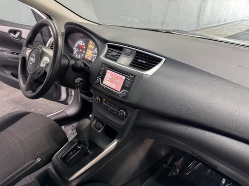 Used 2018 Nissan Sentra S image 51