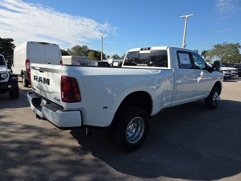 New 2026 RAM 3500 Laramie w/ Towing Technology Group AWD/4WD image 5