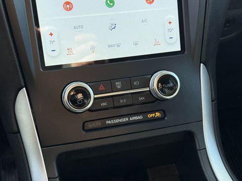 Used 2022 Ford Edge SEL w/ Sport Appearance Package image 34