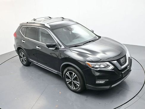 Used 2017 Nissan Rogue SL w/ SL Premium Package image 30