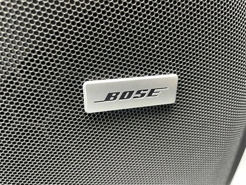 Used 2021 Chevrolet Tahoe LT w/ LT Signature Package image 18