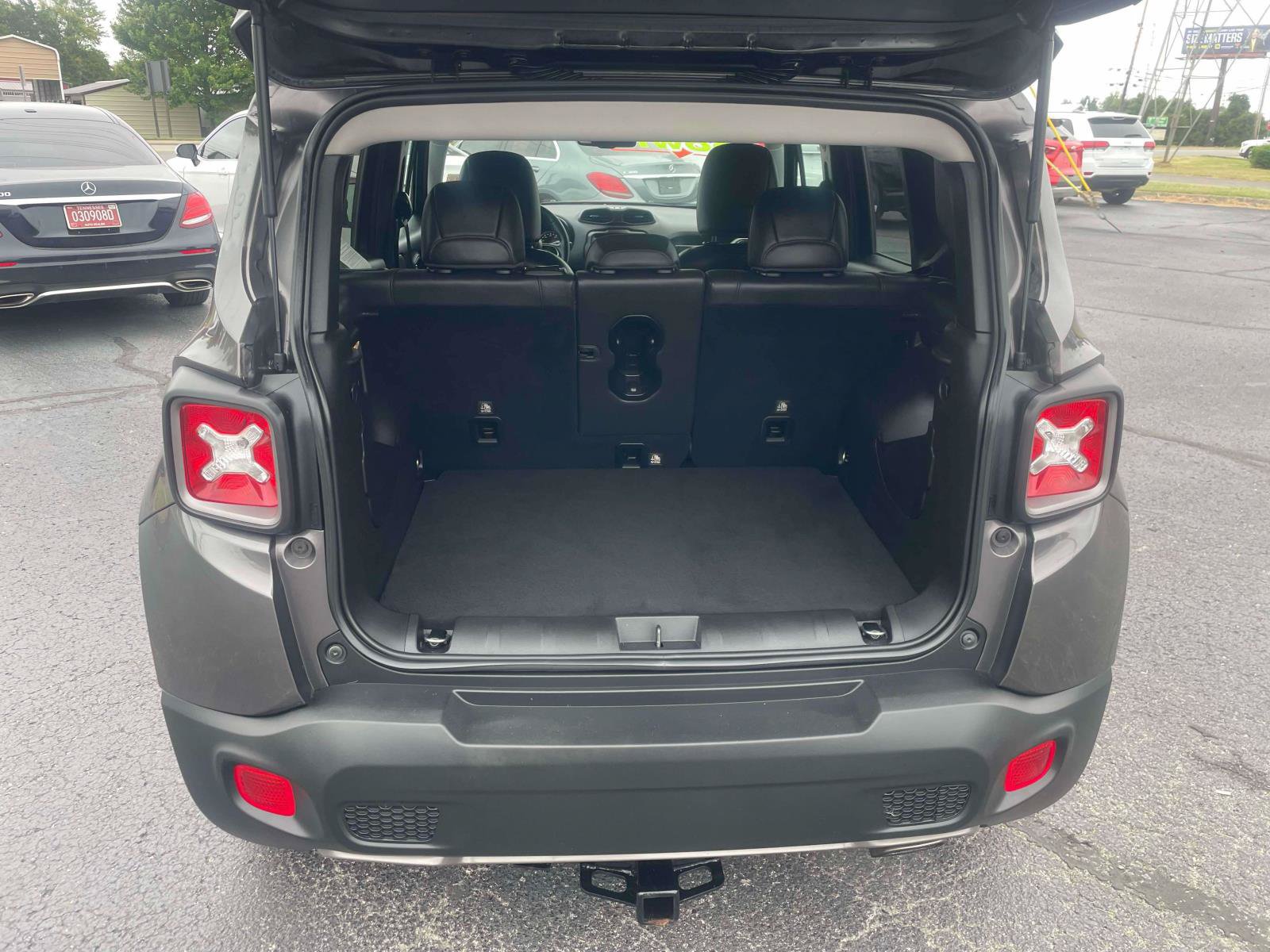 Used 2021 Jeep Renegade Limited AWD/4WD image 7