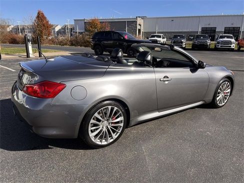 Used 2011 INFINITI G37 Sport w/ Premium Pkg image 7