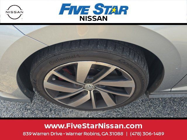 Used 2020 Volkswagen Jetta GLI FWD image 14
