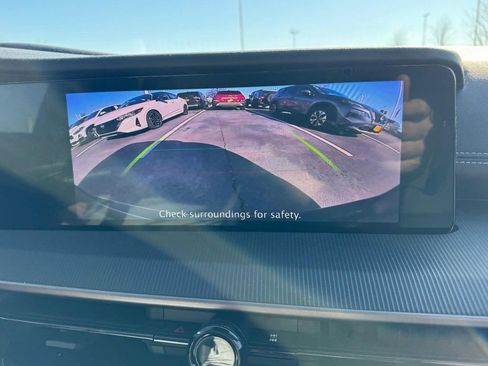 Used 2025 Nissan Murano SV AWD/4WD image 19