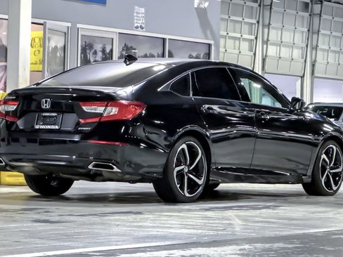 Used 2022 Honda Accord Sport image 8