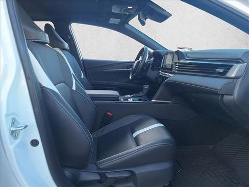 Certified 2025 Toyota Camry SE w/ Convenience Package image 20