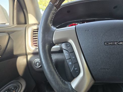 Used 2015 GMC Acadia Denali AWD/4WD image 18