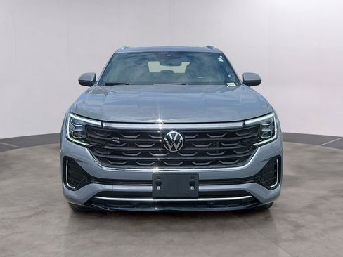 Used 2024 Volkswagen Atlas Cross Sport SEL R-Line AWD/4WD image 2
