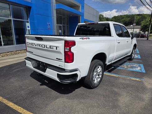 New 2026 Chevrolet Silverado 1500 RST w/ LPO, Dark Essentials Package AWD/4WD image 7