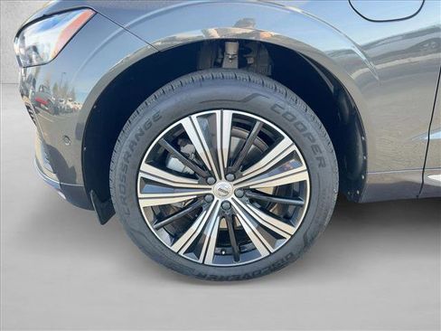 Used 2022 Volvo XC60 T8 Inscription w/ Advanced Package image 23