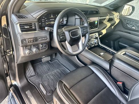 Certified 2024 GMC Yukon XL Denali w/ Max Trailering Package image 10