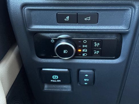 Used 2024 Ford Expedition Max Limited RWD image 42