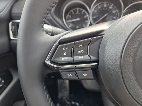 New 2025 MAZDA CX-5 AWD 2.5 S w/ Preferred Package image 31